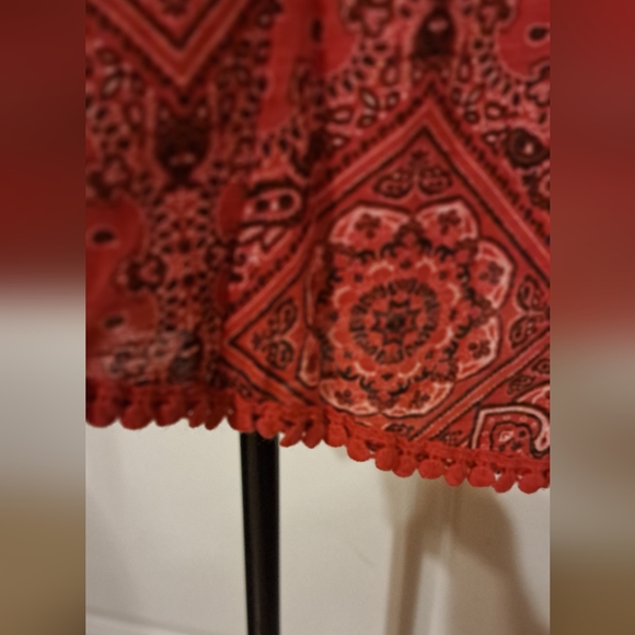 No Bounderies red bandana print top - Picture 4 of 6